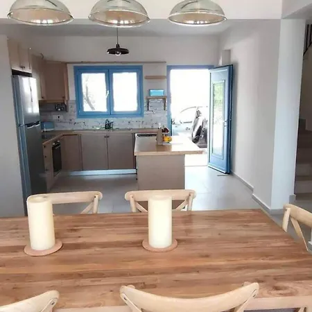 Вилла Augustela Seaview Vacation Айя-Евфимия